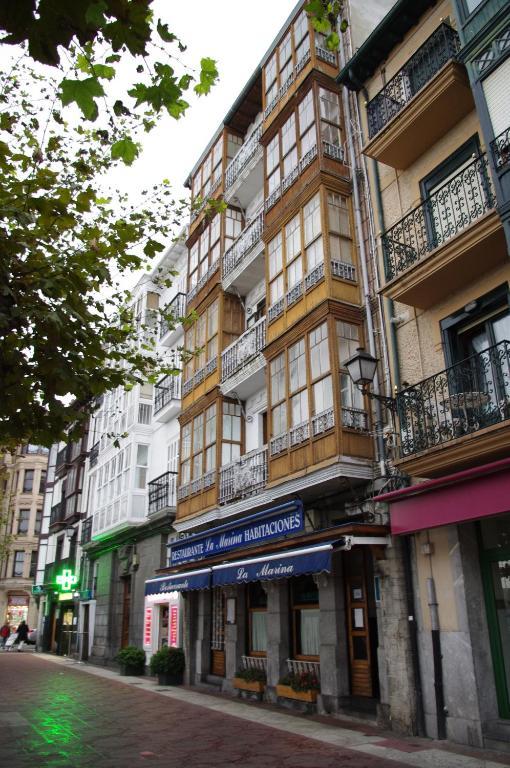 Pension "La Marina" Castro Urdiales Εξωτερικό φωτογραφία